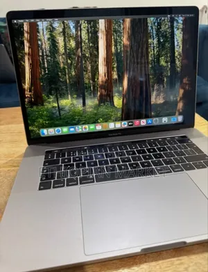 Laptop Apple MacBook Pro 2018 16GB Intel Core I9 SSD 1T