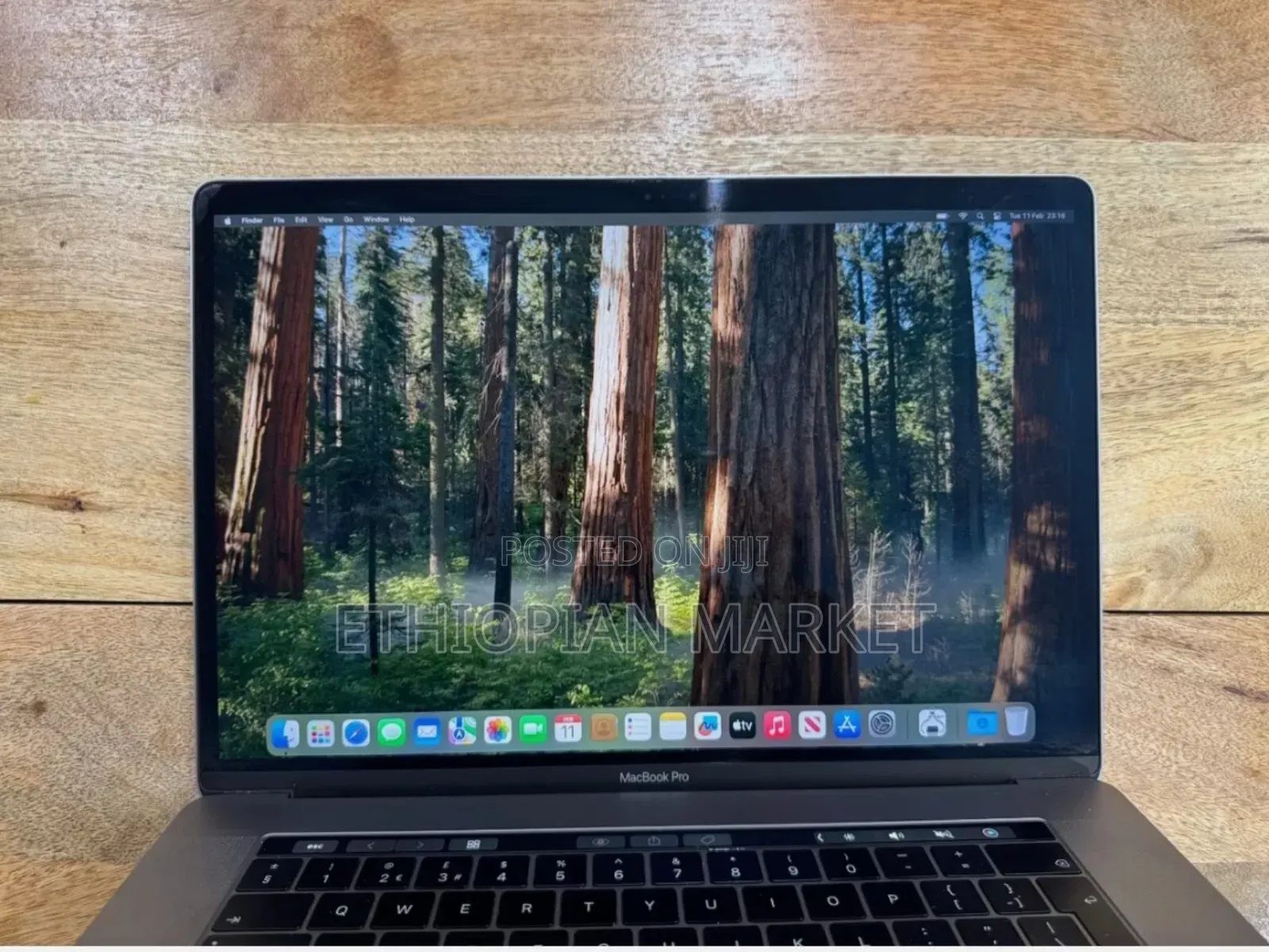 Laptop Apple MacBook Pro 2018 16GB Intel Core I9 SSD 1T