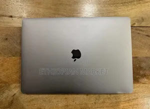 Laptop Apple MacBook Pro 2018 16GB Intel Core I9 SSD 1T