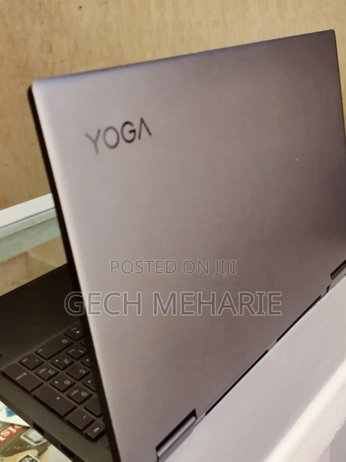 New Laptop Lenovo Yoga 7i 8GB Intel Core I5 SSD 256GB