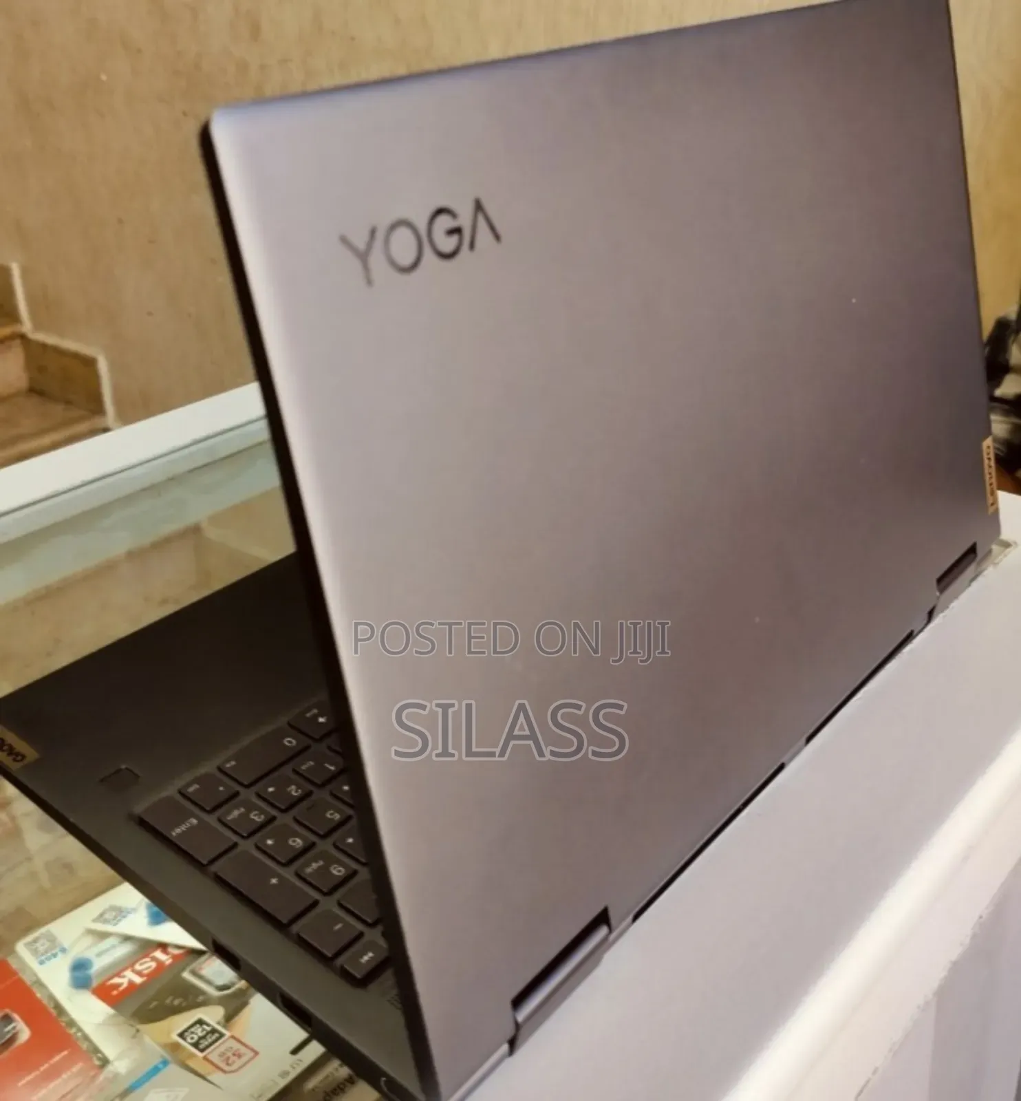 New Laptop Lenovo Yoga 7i 8GB Intel Core I5 SSD 256GB