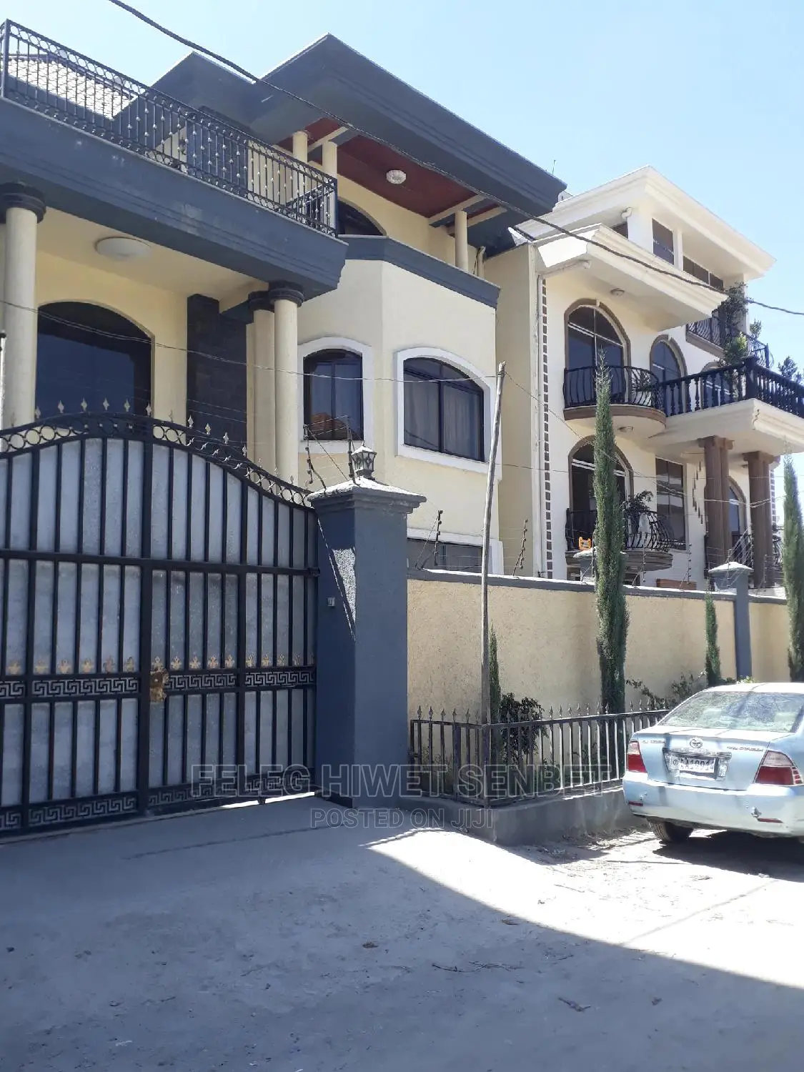 Furnished 7bdrm House in አአ, Bole for sale