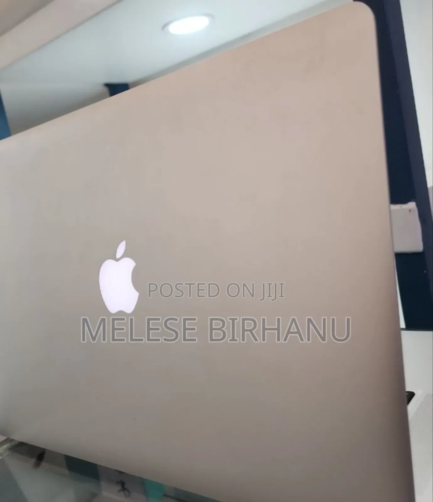 New Laptop Apple MacBook Air 2020 8GB Intel Core I3 SSD 256GB