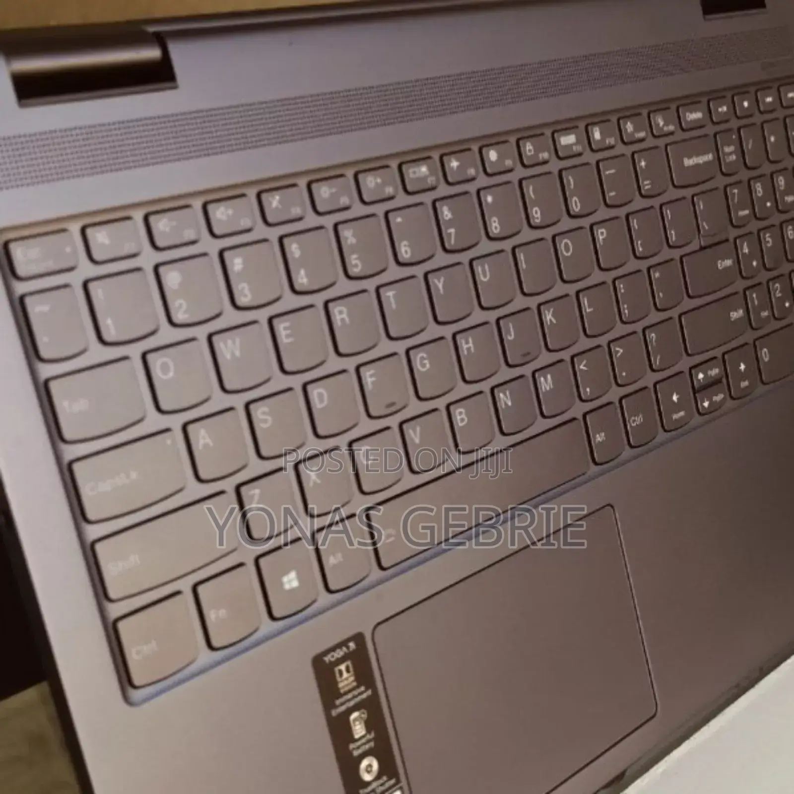 New Laptop Lenovo Yoga 7i 8GB Intel Core I5 SSD 256GB