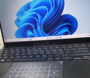 New Laptop Asus Zenbook Duo 14 8GB Intel Core I5 SSD 512GB