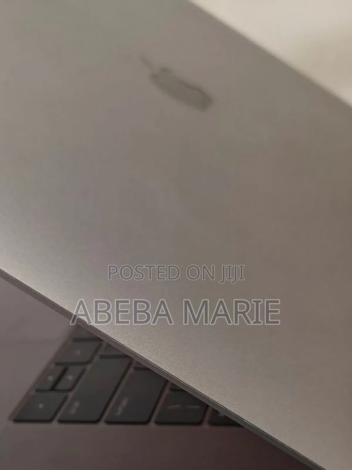 New Laptop Apple MacBook Pro 2019 16GB Intel Core I7 SSD 512GB