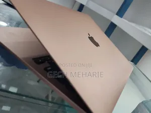 Photo - New Laptop Apple MacBook Air 2020 8GB Intel Core I3 SSD 256GB