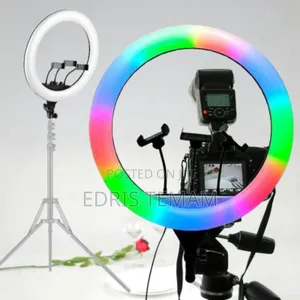 Photo - Ring Light 18 Inch or 46 Cm With Three Phone Holders