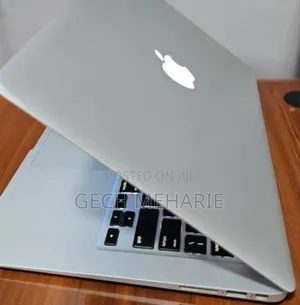 New Laptop Apple MacBook Air 2017 8GB Intel Core I5 SSD 128GB