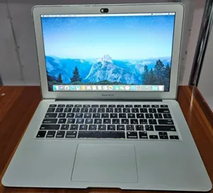 Photo - New Laptop Apple MacBook 8GB Intel Core I5 SSD 128GB