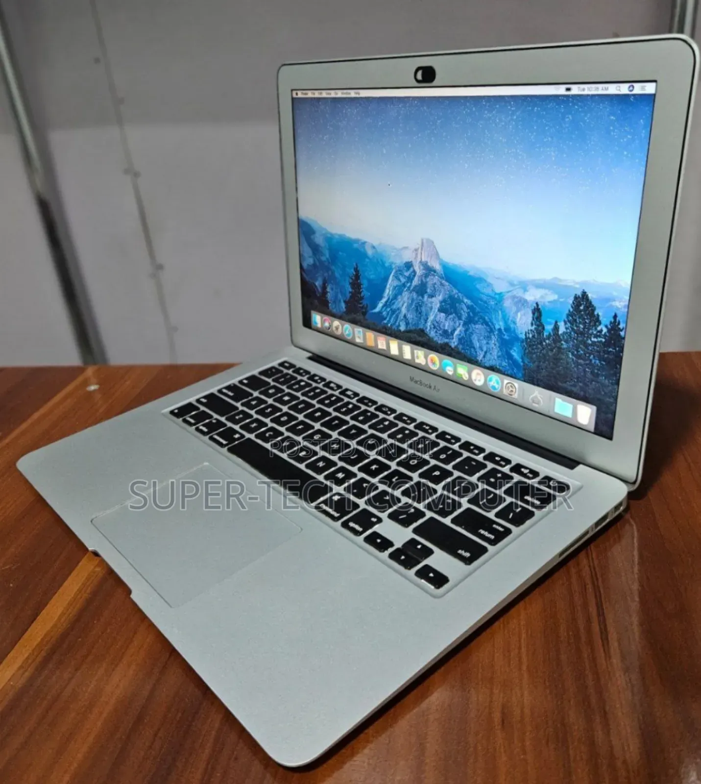 New Laptop Apple MacBook Air 2017 8GB Intel Core I5 SSD 128GB