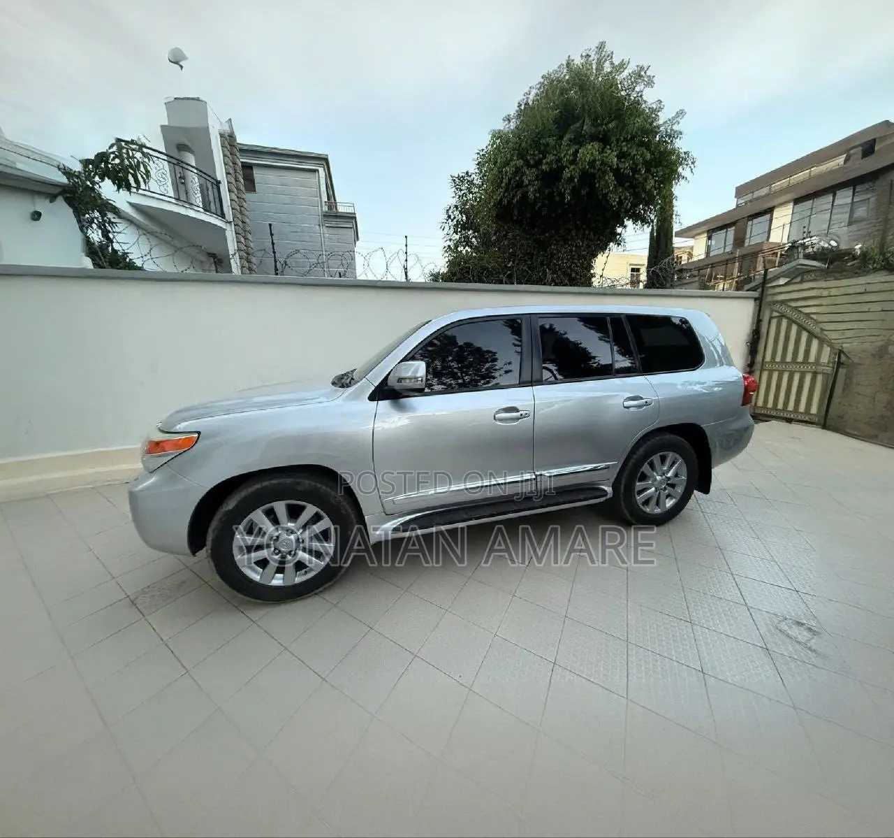 Toyota Land Cruiser 2014 Silver