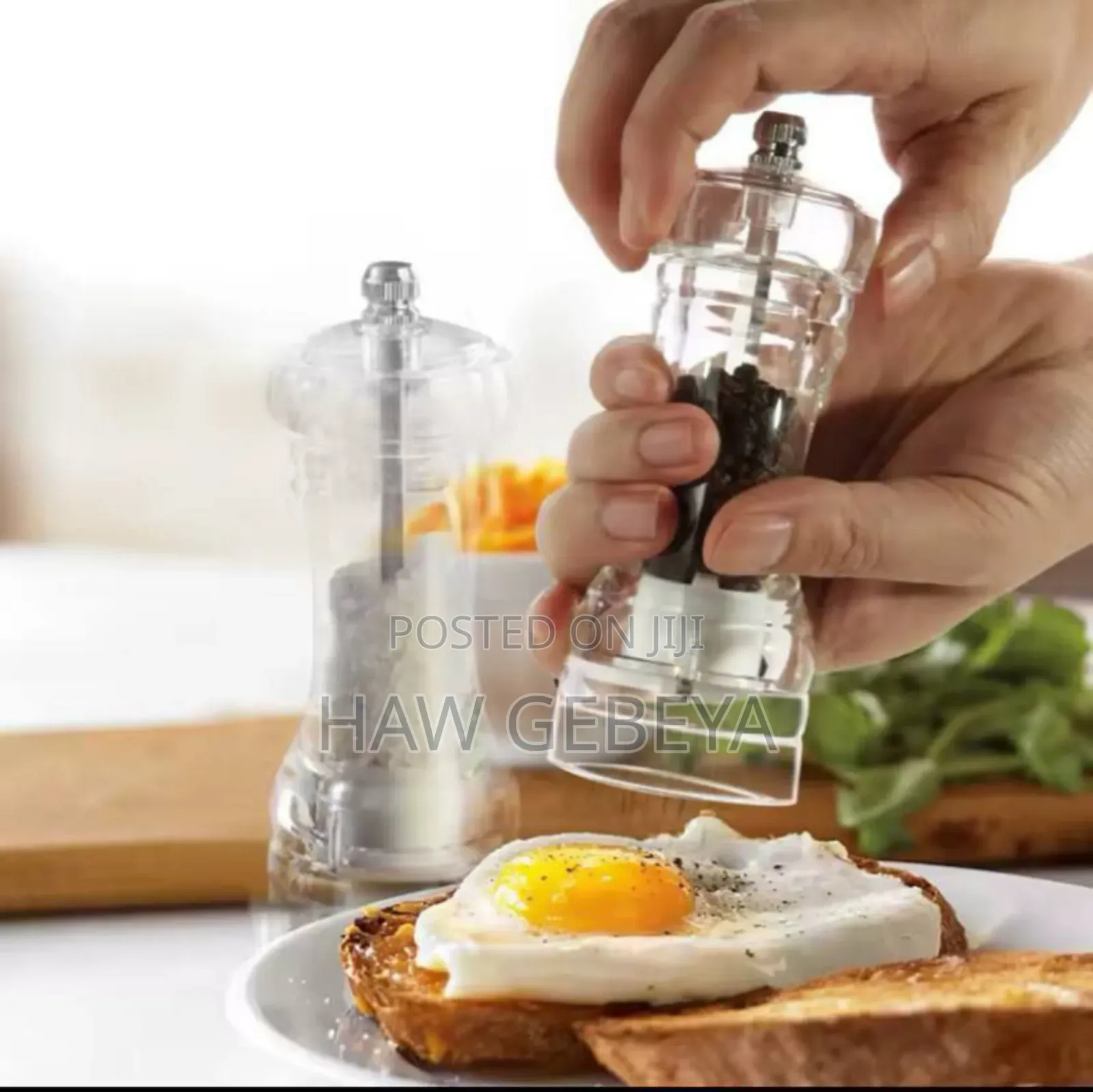 Aclyric Peper Grinder and Spice Container