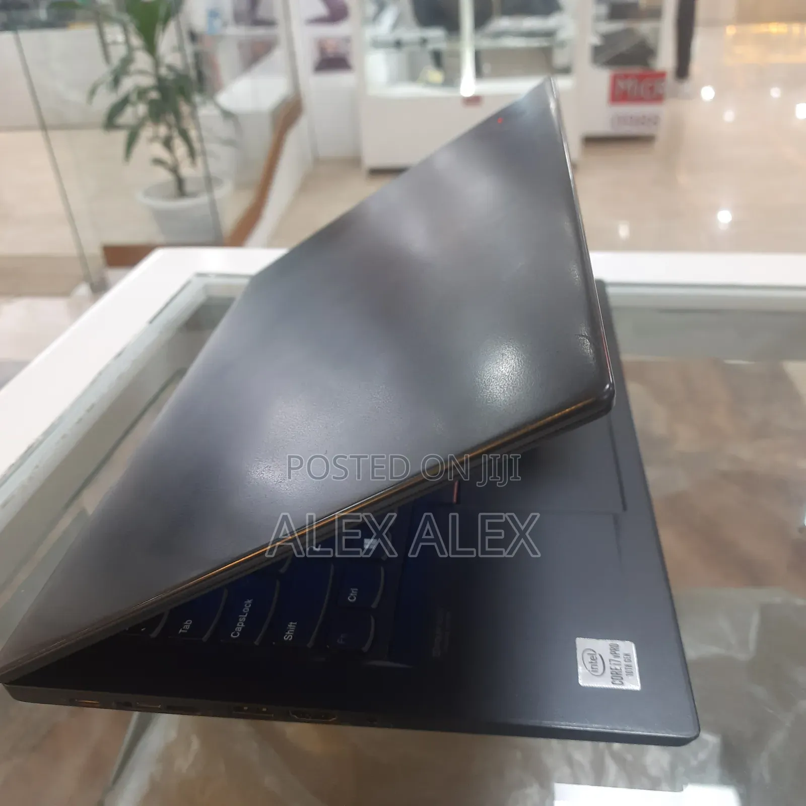 New Laptop Lenovo Thinkpad X1 Yoga 16GB Intel Core I7 SSD 512GB