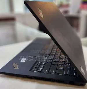 New Laptop Lenovo ThinkPad T495s 16GB AMD Ryzen 5 SSD 512GB