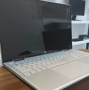 New Laptop HP Pavilion X360 15t 16GB Intel Core I7 SSD 512GB