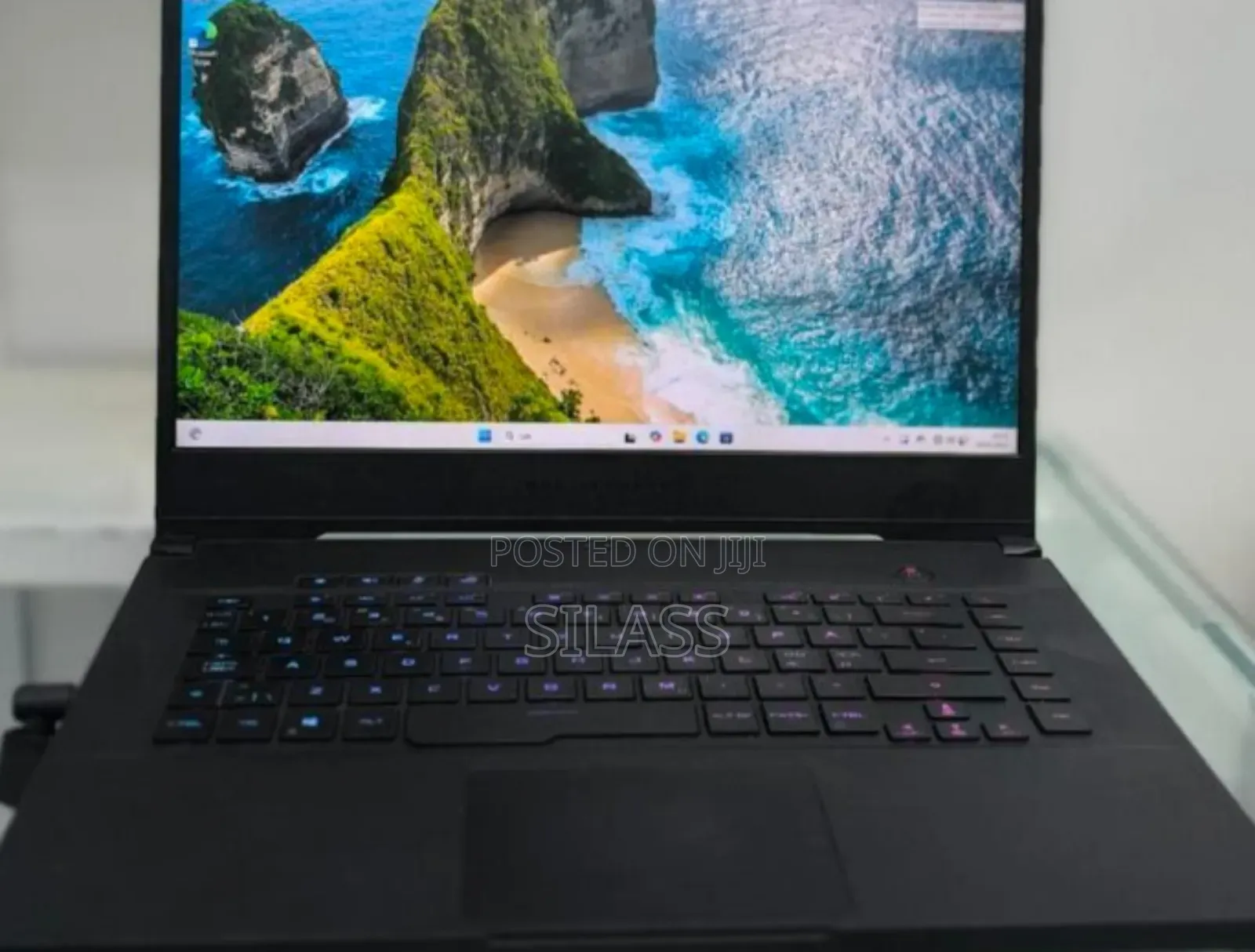 New Laptop Asus ROG Zephyrus G15 16GB Intel Core I7 SSD 512GB