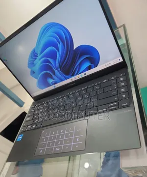 New Laptop Asus ZenBook UX32A 8GB Intel Core I5 SSD 512GB