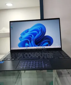 New Laptop Asus ZenBook UX32A 8GB Intel Core I5 SSD 512GB