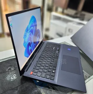 New Laptop Asus VivoBook Pro 17 N705UD 16GB Intel Core I7 SSD 512GB