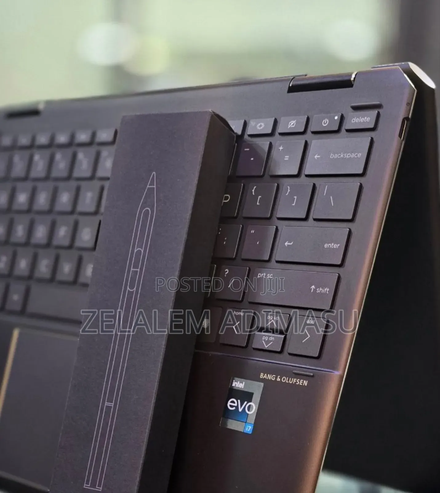 New Laptop HP Spectre 13 16GB Intel Core I7 SSD 1T