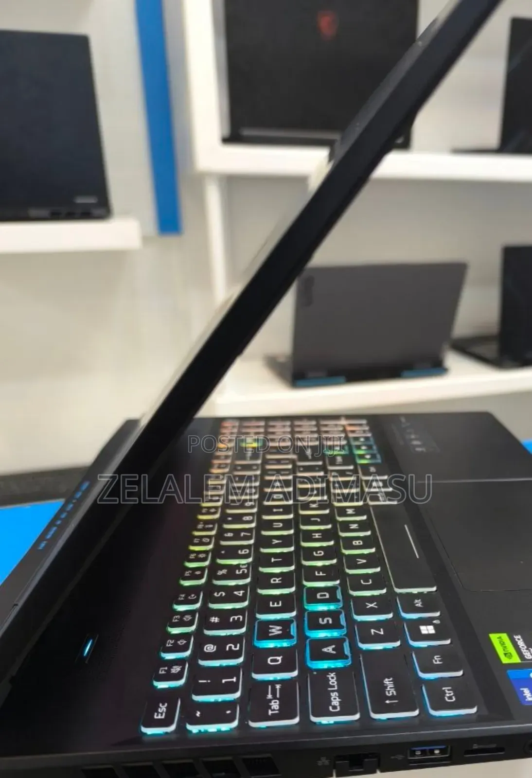 New Laptop Acer Predator Helios Neo 16 24GB Intel Core I7 SSD 512GB