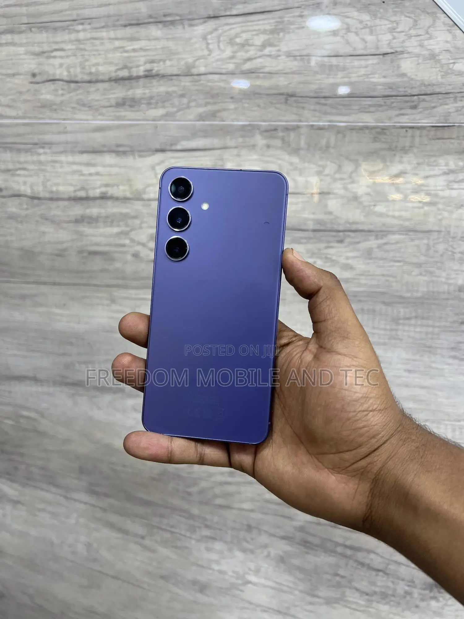 New Samsung Galaxy S24 256 GB