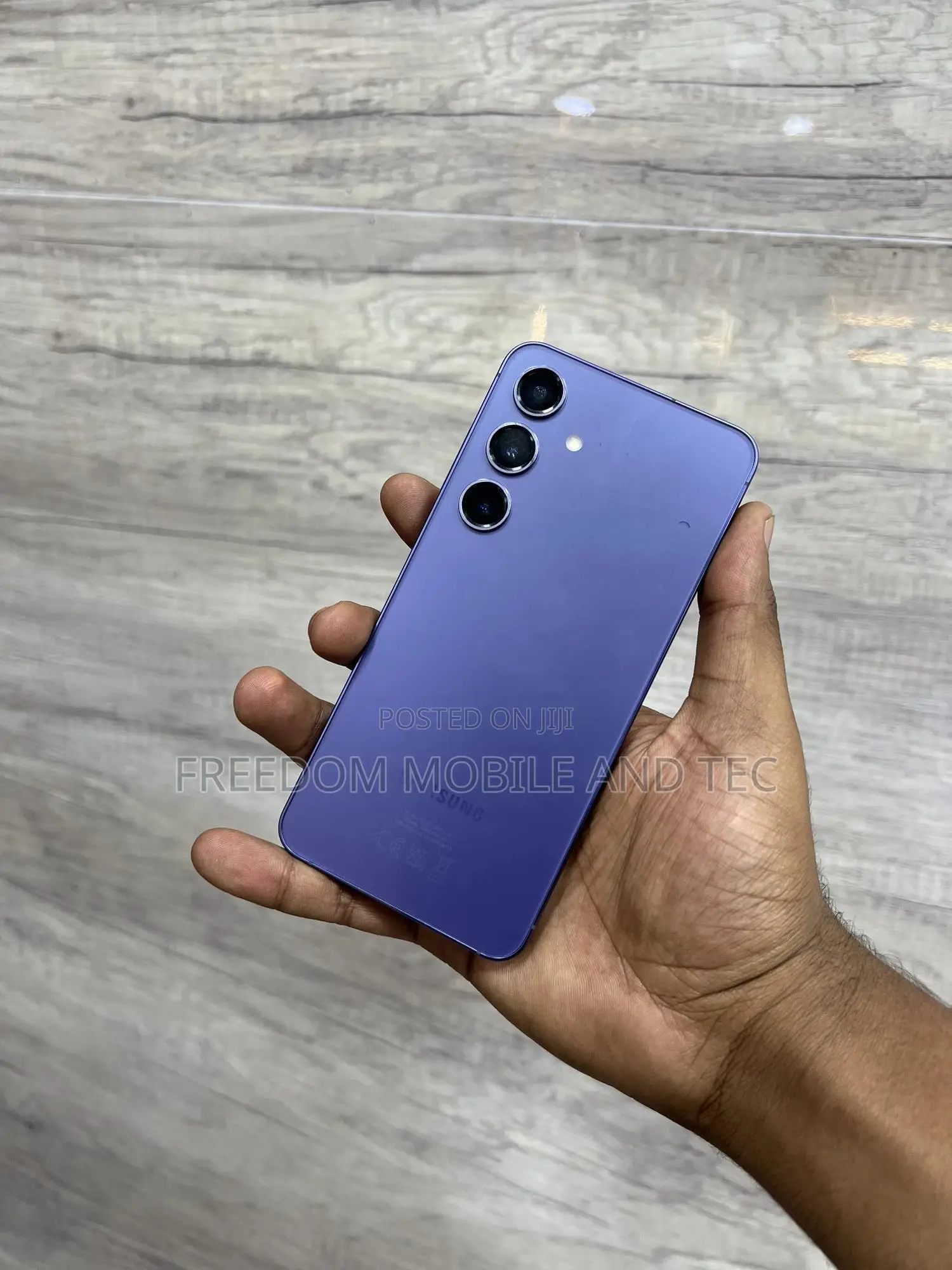 New Samsung Galaxy S24 256 GB