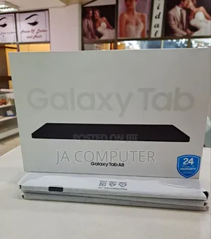 Photo - New Samsung Galaxy Tab A8 10.5 (2021) 64 GB Black