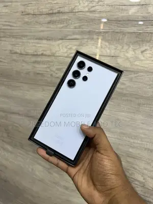 Photo - New Samsung Galaxy S23 Ultra 256 GB