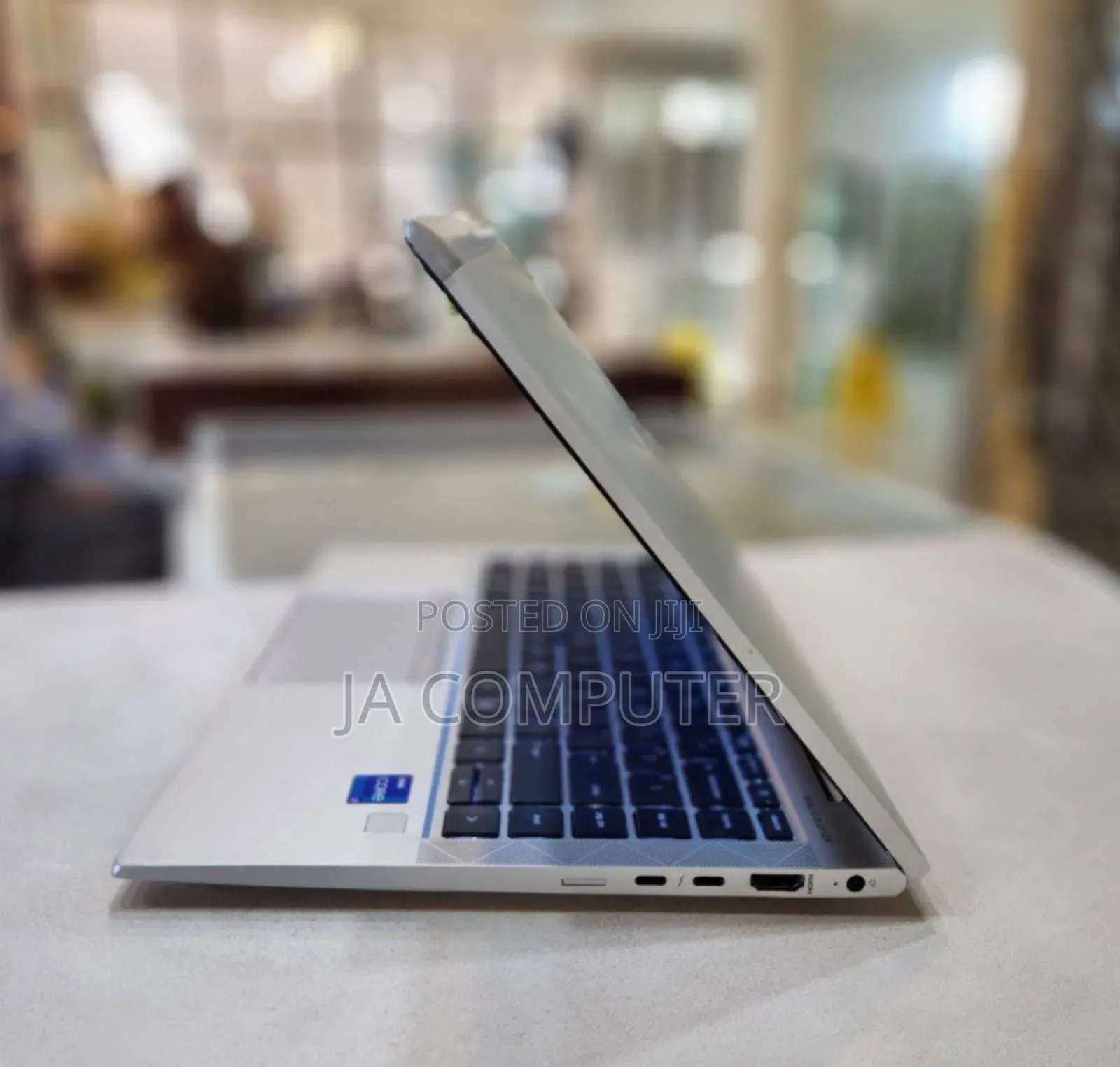 New Laptop HP EliteBook 840 G8 16GB Intel Core I7 SSD 512GB