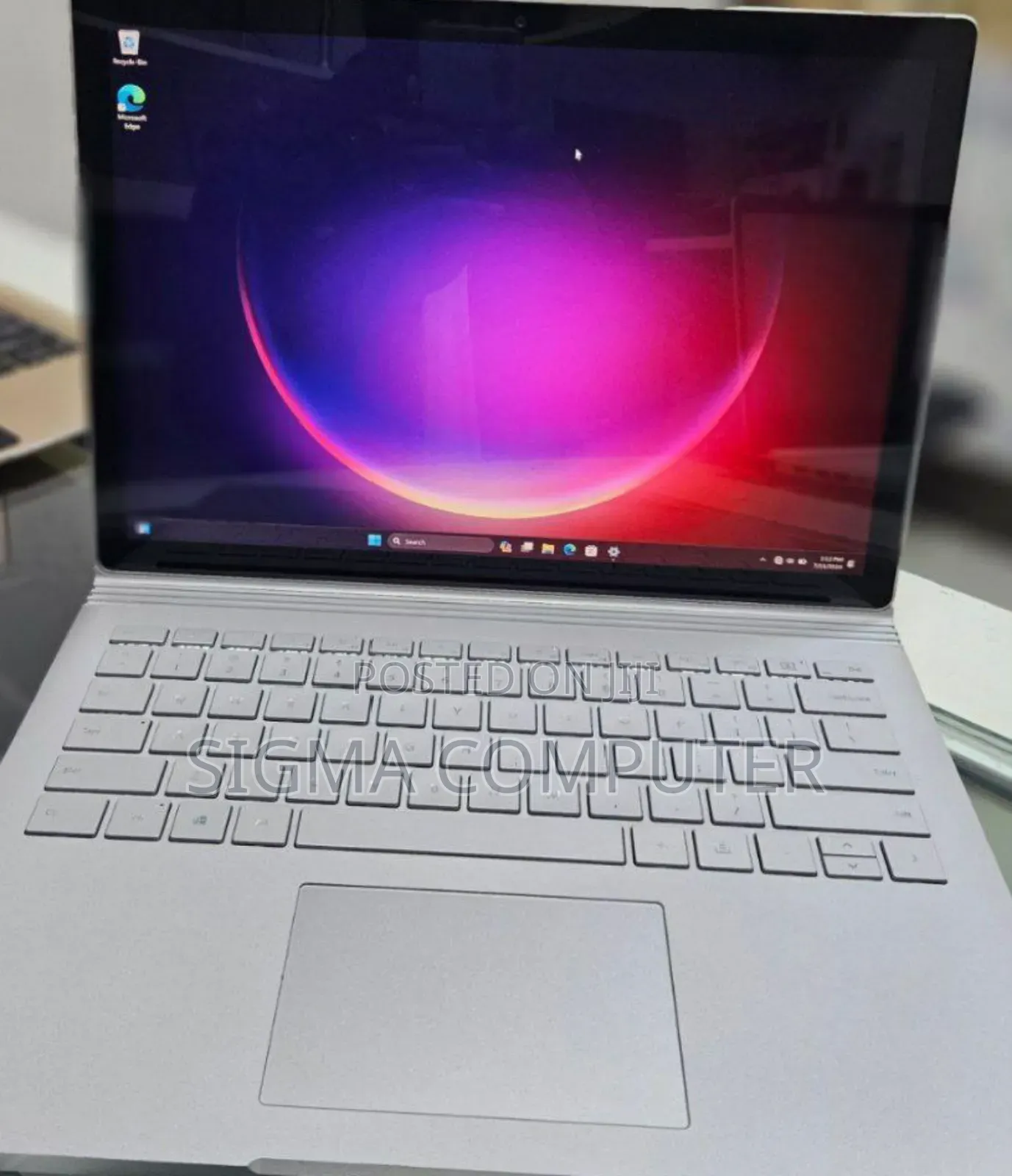 New Laptop Microsoft Surface Book 3 16GB Intel Core I7 SSD 256GB