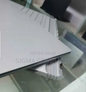 New Laptop Microsoft Surface Book 3 16GB Intel Core I7 SSD 256GB