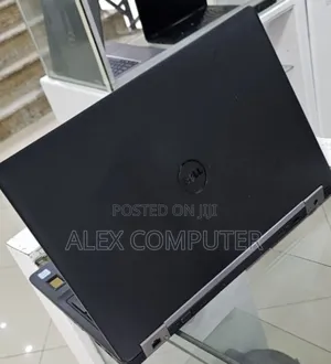 New Laptop Dell Precision 15 5540 16GB Intel Core I7 SSD 512GB