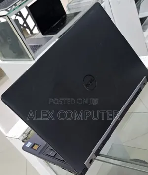 New Laptop Dell Precision 15 5540 16GB Intel Core I7 SSD 512GB