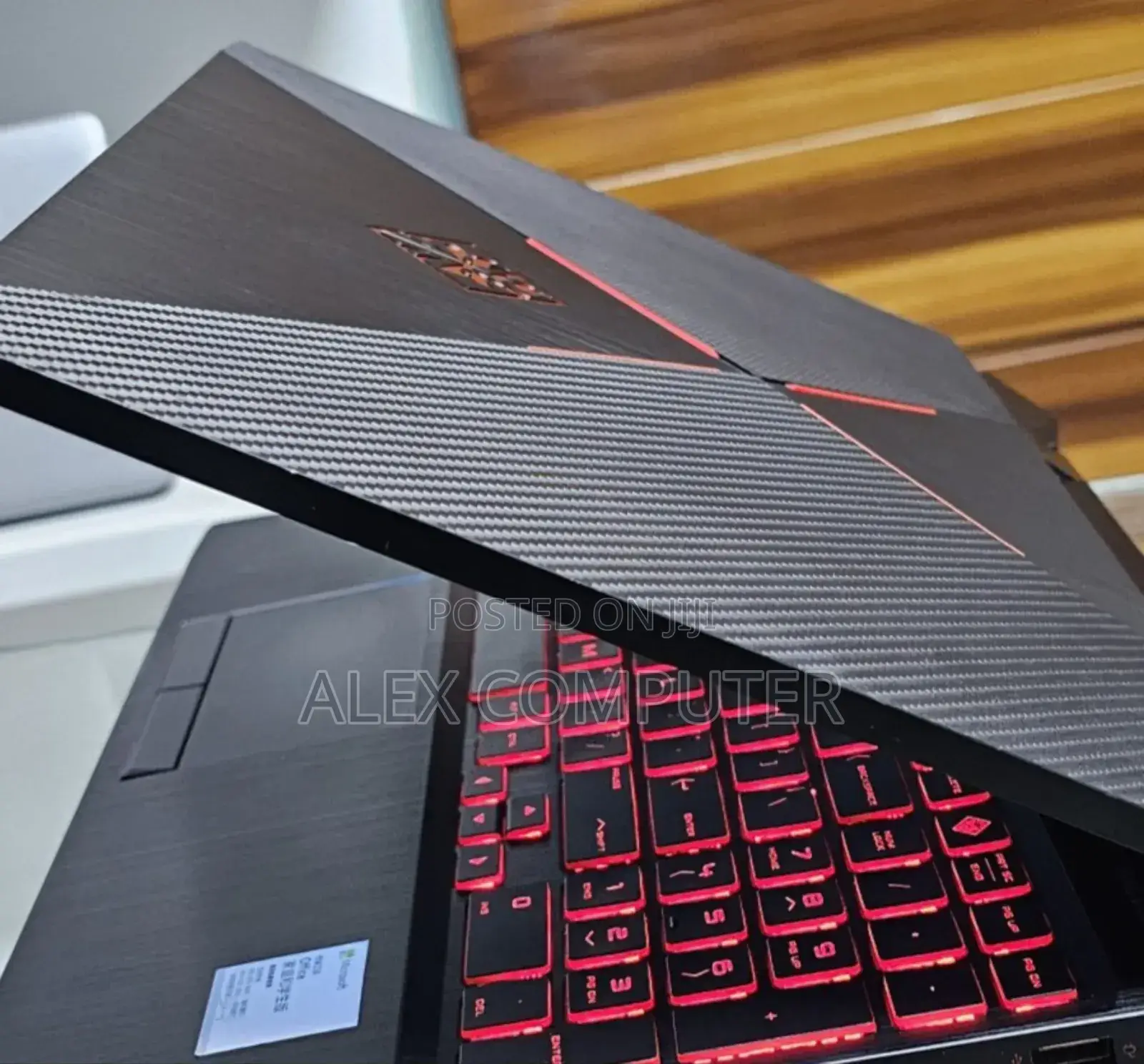 New Laptop HP Omen 15 8GB Intel Core I5 SSD 512GB