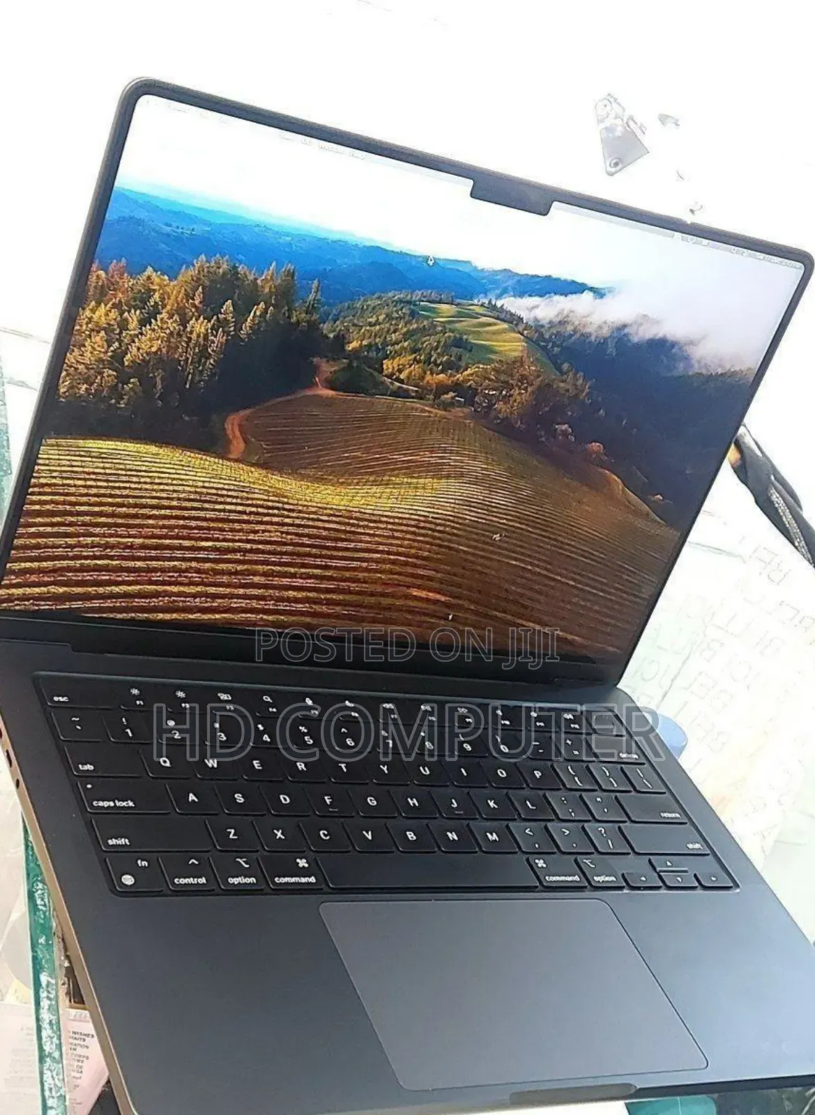 New Apple MacBook Pro 2023 M3 14-Inch 16GB Apple M3 Pro SSD 512GB