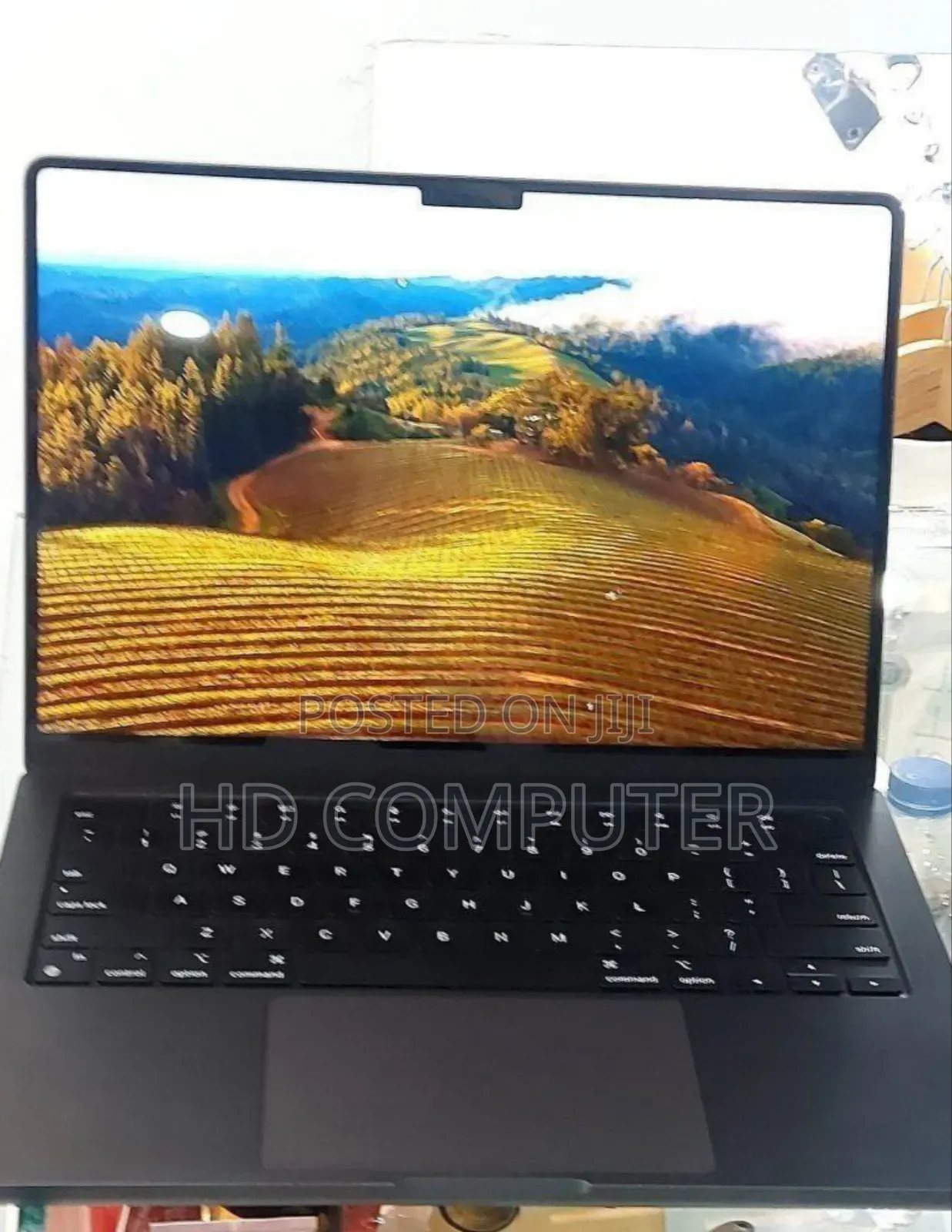 New Apple MacBook Pro 2023 M3 14-Inch 16GB Apple M3 Pro SSD 512GB