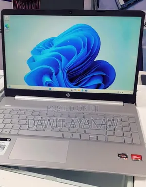 New Laptop HP Pavilion 15 16GB AMD Ryzen 5 SSD 512GB