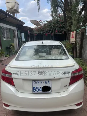 Toyota Yaris 2015 Ivory