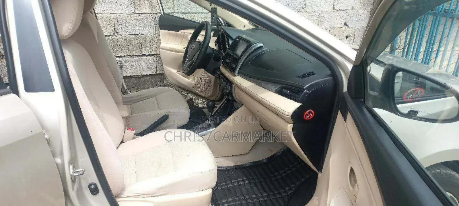 Toyota Yaris 2015 Ivory