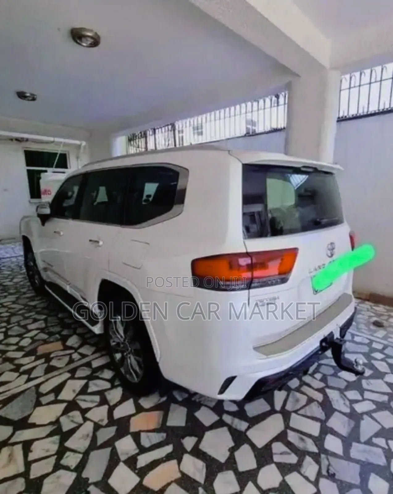 Toyota Land Cruiser 2023 White