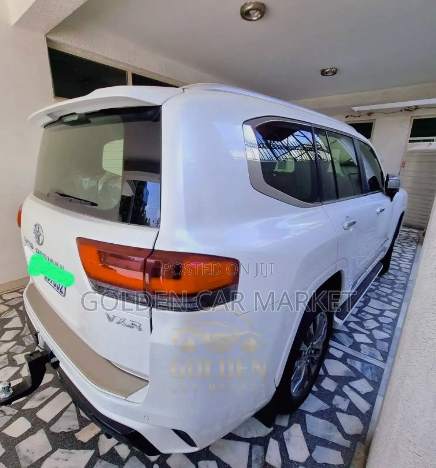 Toyota Land Cruiser 2023 White