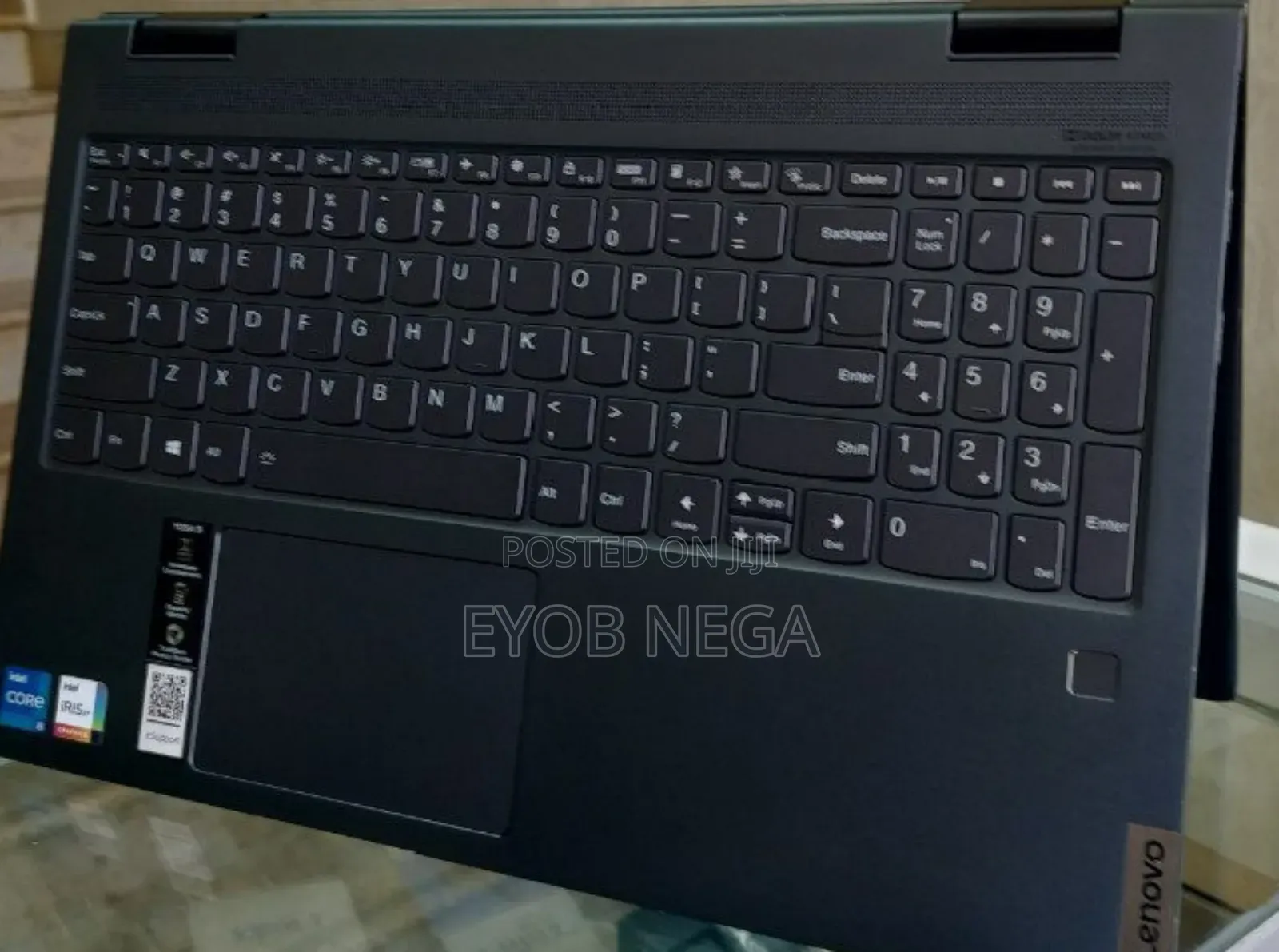 New Laptop Lenovo Yoga 7i 8GB Intel Core I5 SSD 256GB