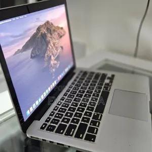 New Laptop Apple MacBook Pro 2015 8GB Intel Core I5 SSD 500GB