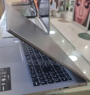 Photo - New Laptop Acer Aspire 5 32GB Intel Core I7 SSD 512GB