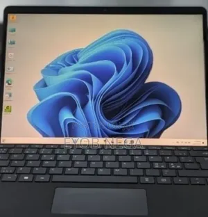 New Laptop Microsoft Surface Pro 9 16GB Intel Core I5 SSD 256GB