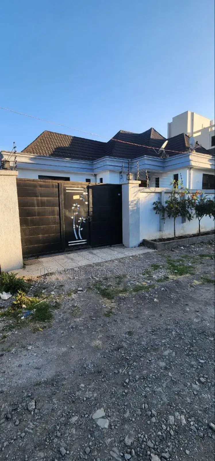 Furnished 6bdrm Villa in Legetafo Area, Oromia-Finfinne for sale