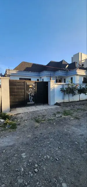 Furnished 6bdrm Villa in Legetafo Area, Oromia-Finfinne for sale