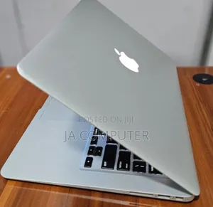 New Laptop Apple MacBook Air 2017 8GB Intel Core I5 SSD 128GB